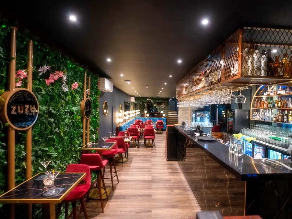 Zuzu Bistro